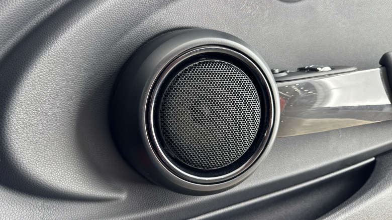 MINI Hatchback 1.5 Cooper Classic II 3dr [Comfort Pack] Petrol Hatchback